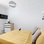 Apartamento Ku Morzu Nadmorski W Poblizu Plazy Z Basenem I Parkingiem By Renters *