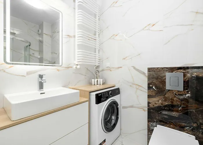 Ku Morzu Nadmorski Apartament W Poblizu Plazy Z Basenem I Parkingiem By Noclegi Renters *